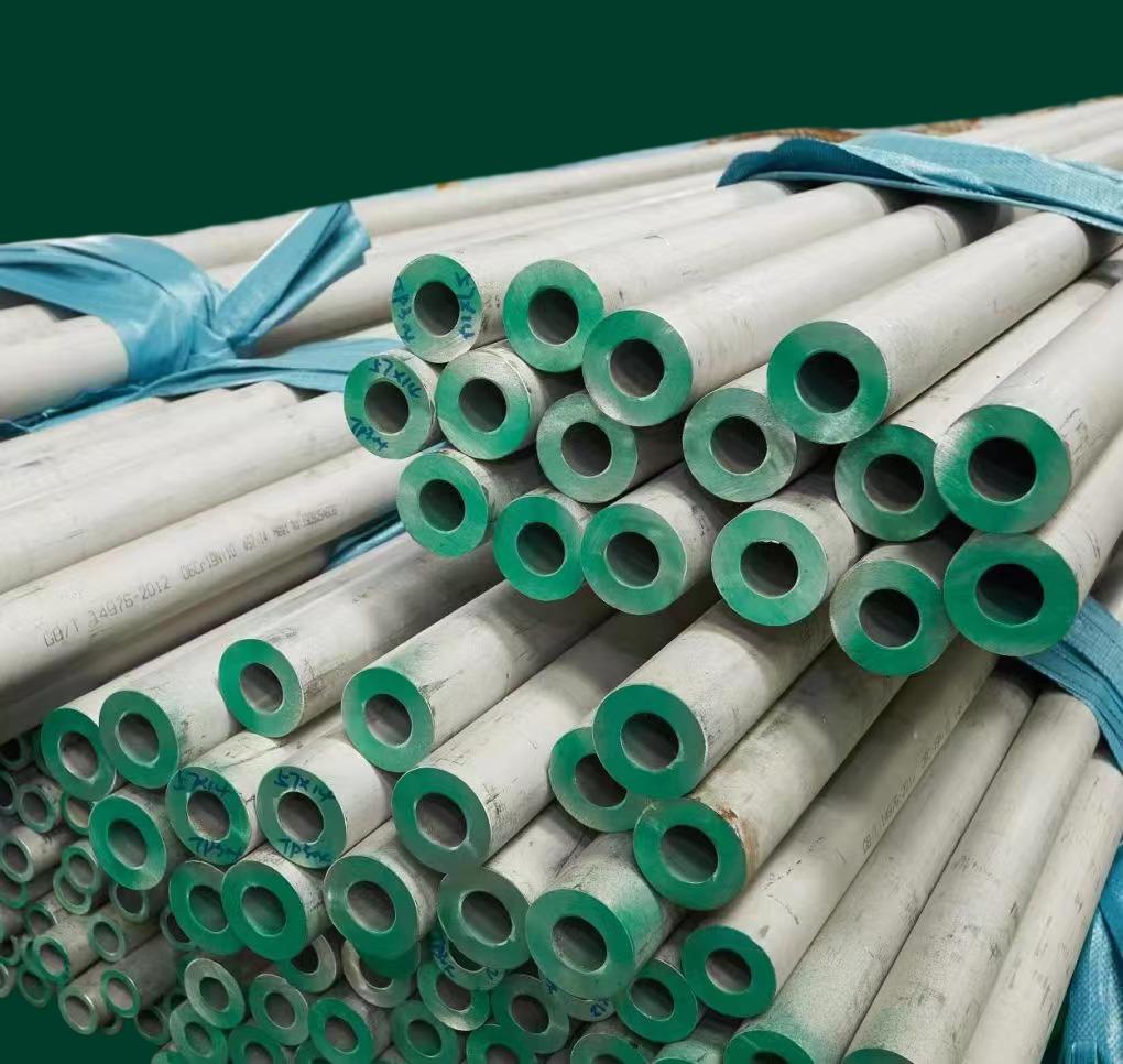 stainless-steel-hollow-bar-2